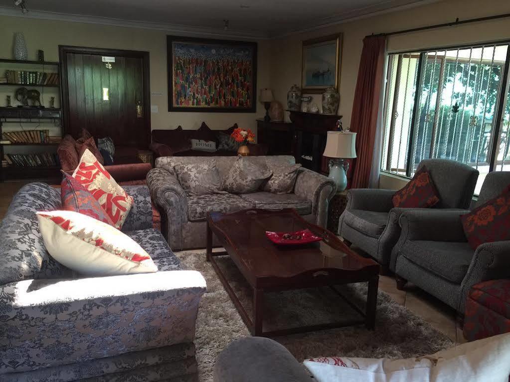 Elizabeth Manor Guest House Johannesburg Bagian luar foto